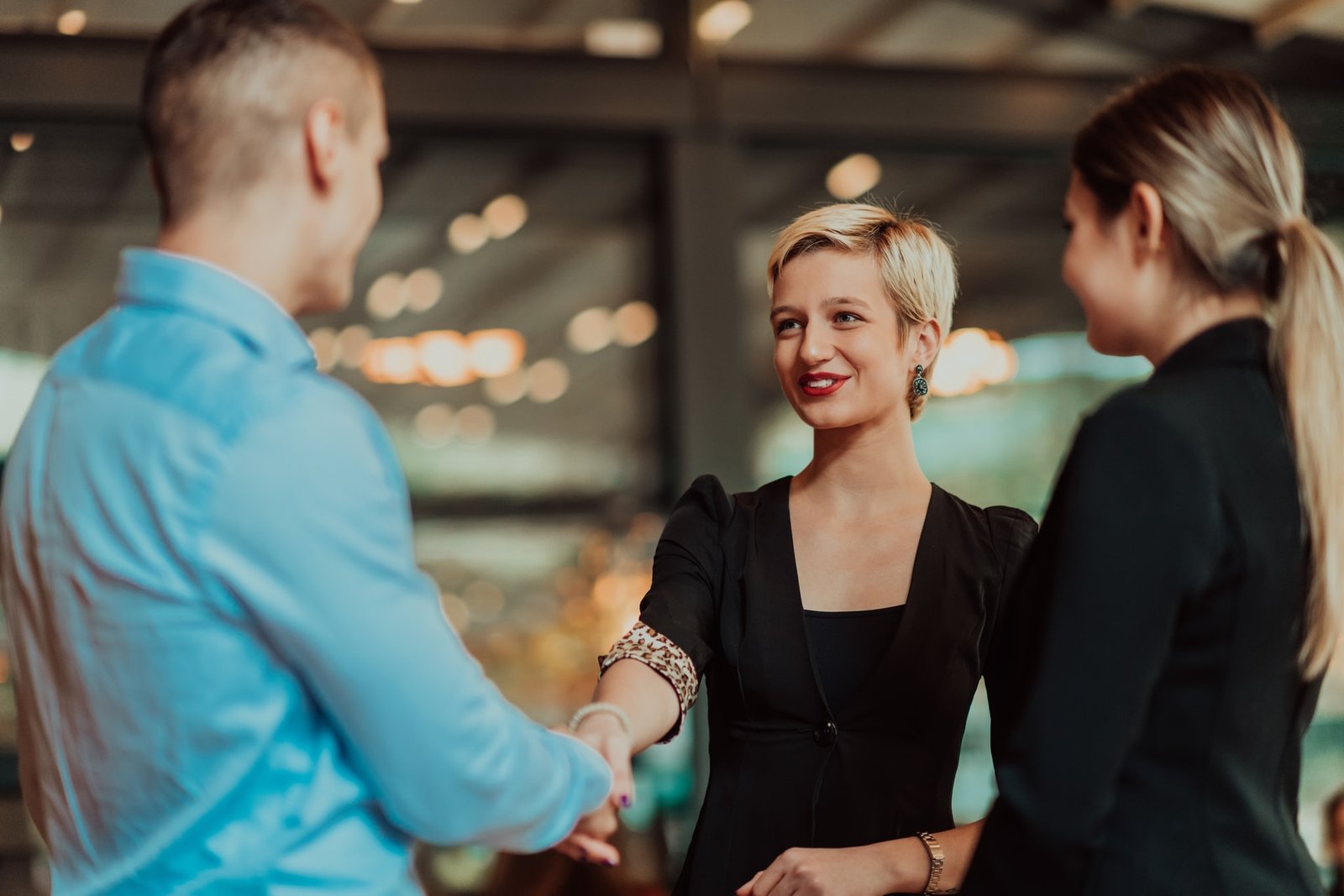 Effective Networking Strategies for College Graduates Entering the IT Field